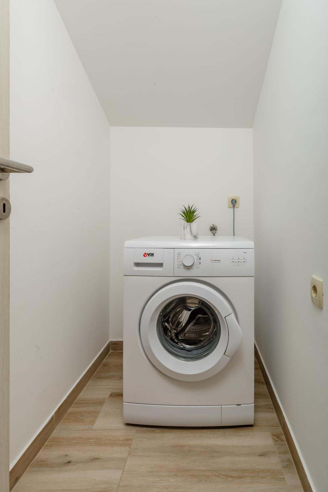 Arvala Apartments Budva Phòng bức ảnh
