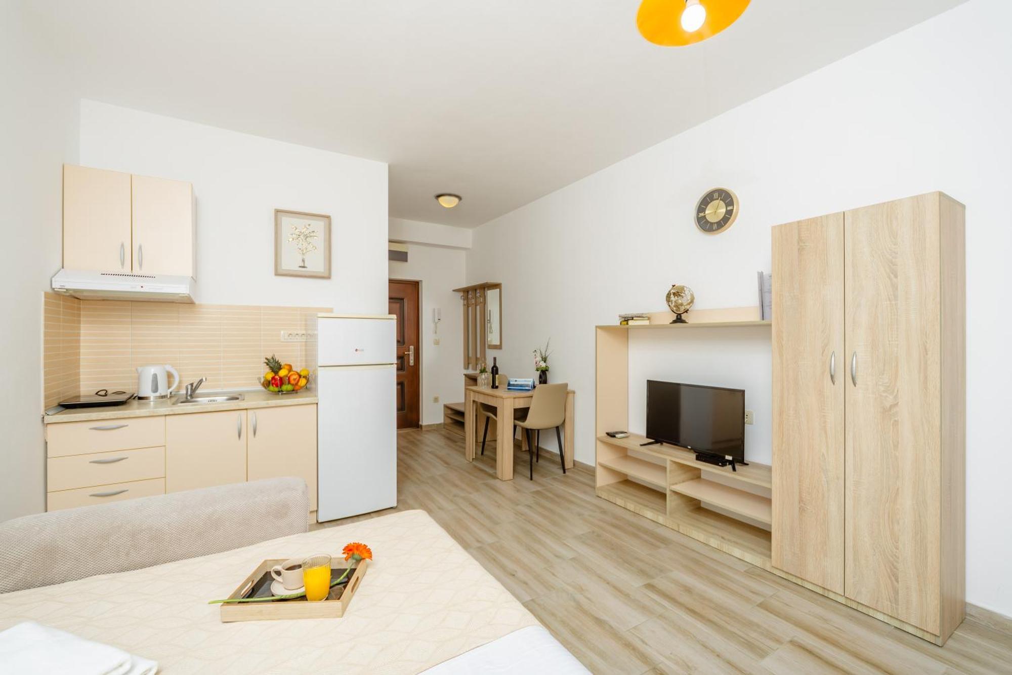 Arvala Apartments Budva Ngoại thất bức ảnh