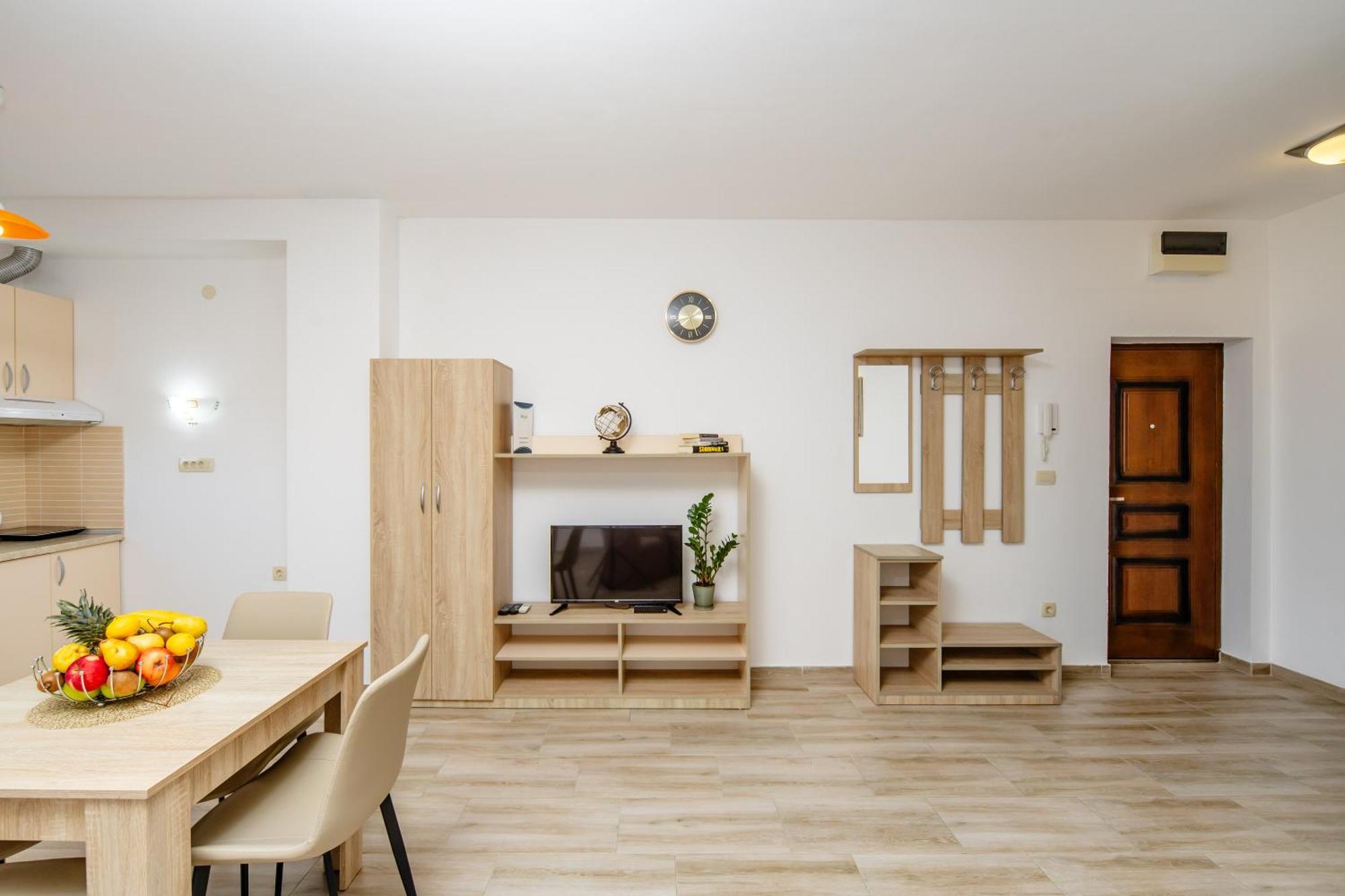Arvala Apartments Budva Phòng bức ảnh